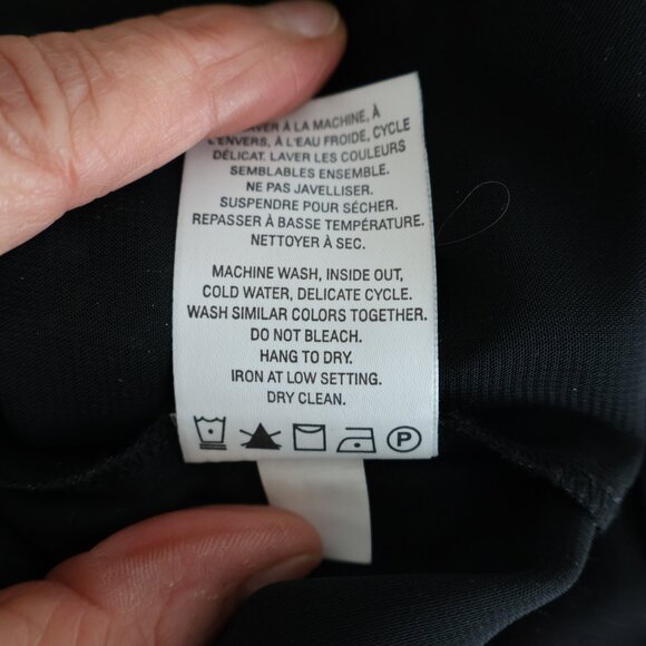 Reitmans - Ruffled V-Neck Floral-Print Blouse - Size M - Picture 12 of 12